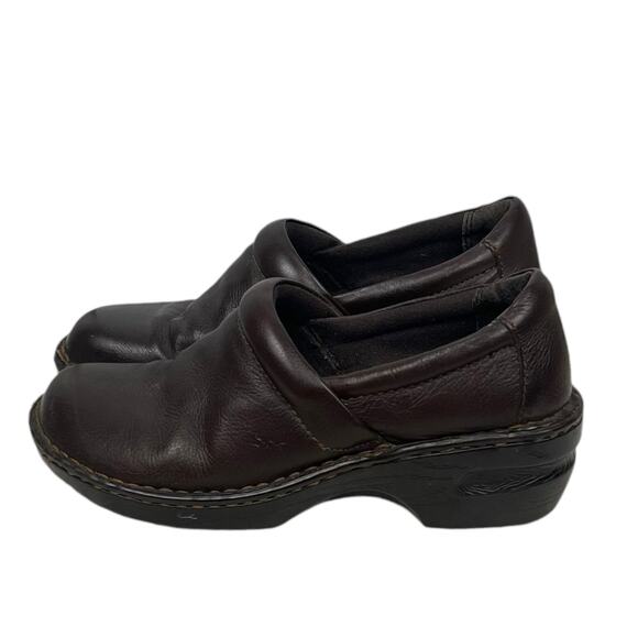 B.O.C.  Brown Genuine Leather Clogs Woman's  Comfort Shoes  9.5'' - Picture 3 of 11